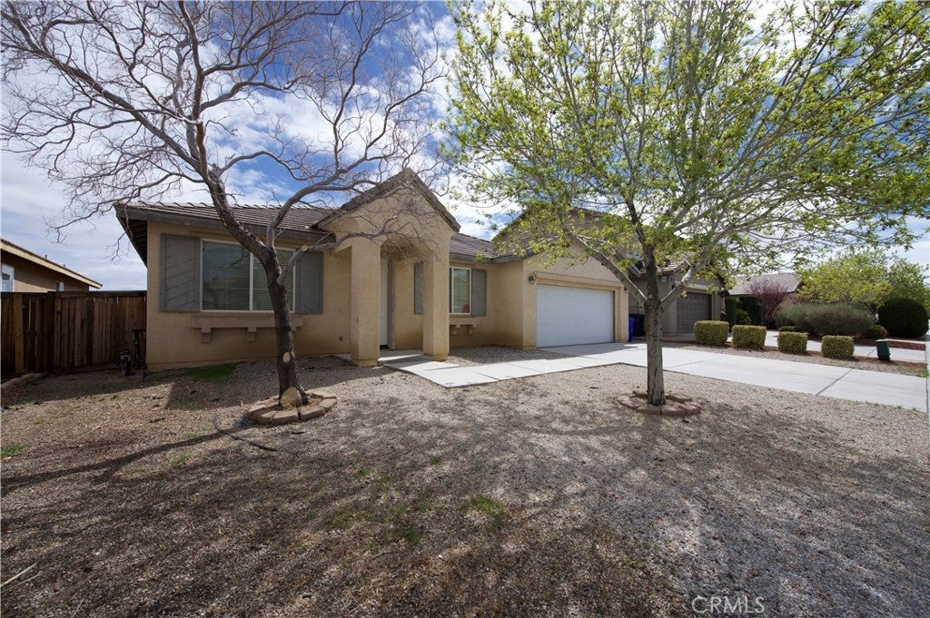 Photo of Listing #IV25055134