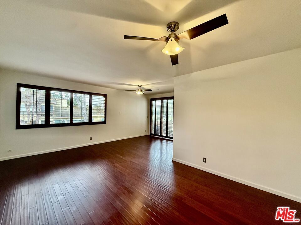 Photo of Listing #25510311