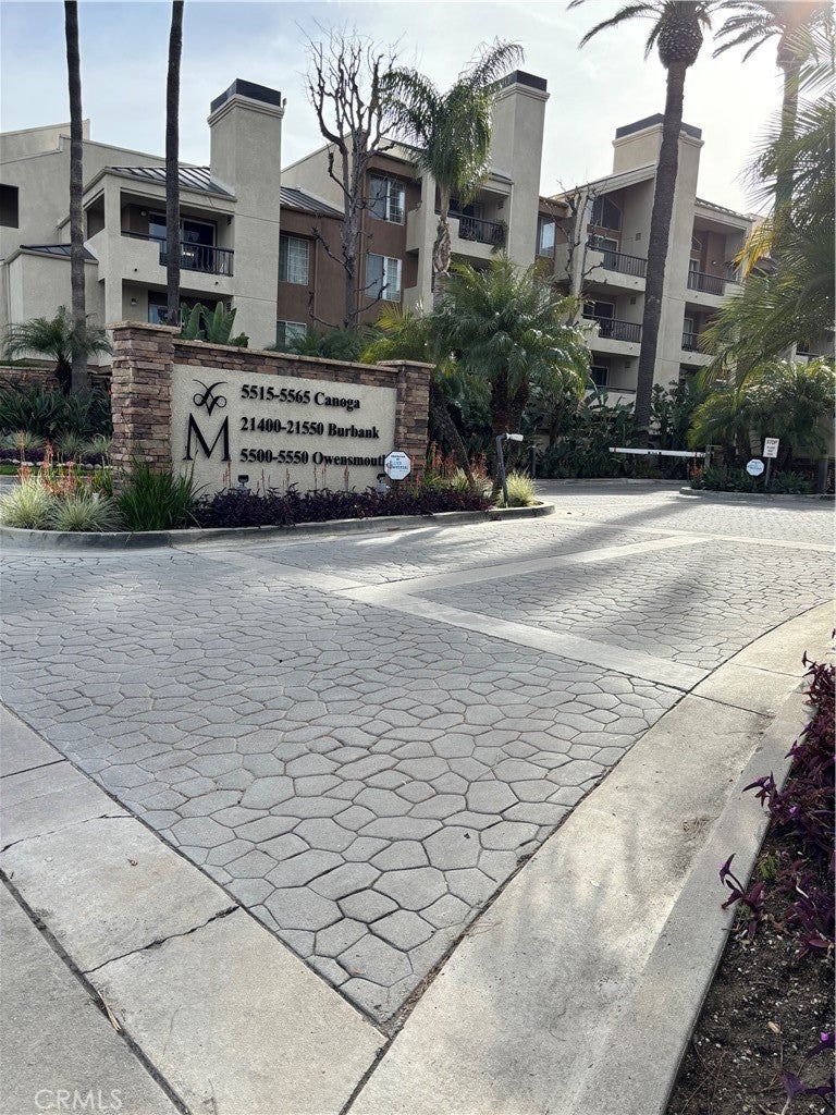 Photo of Listing #SR25056051