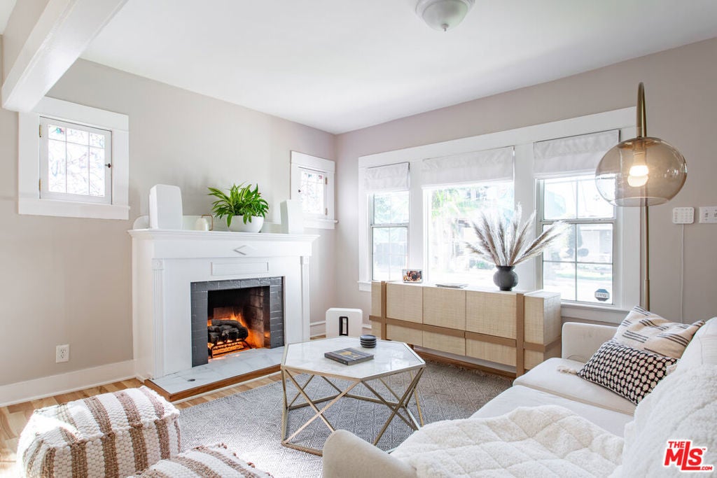 Photo of Listing #25511203