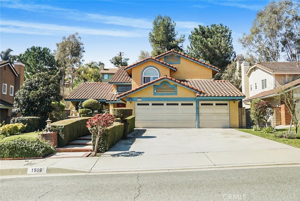 Photo of Listing #PW25054399