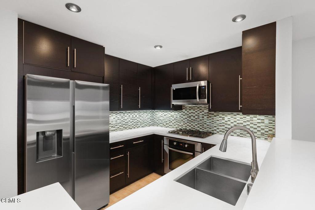 Photo of Listing #P1-21260