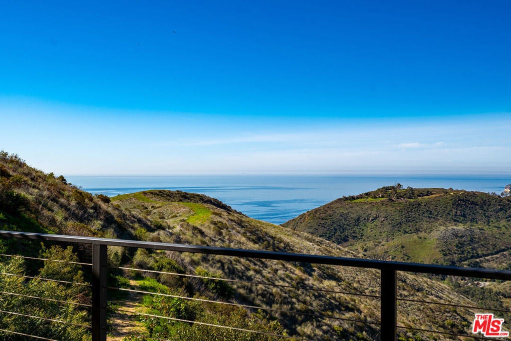 Photo of Listing #25511567