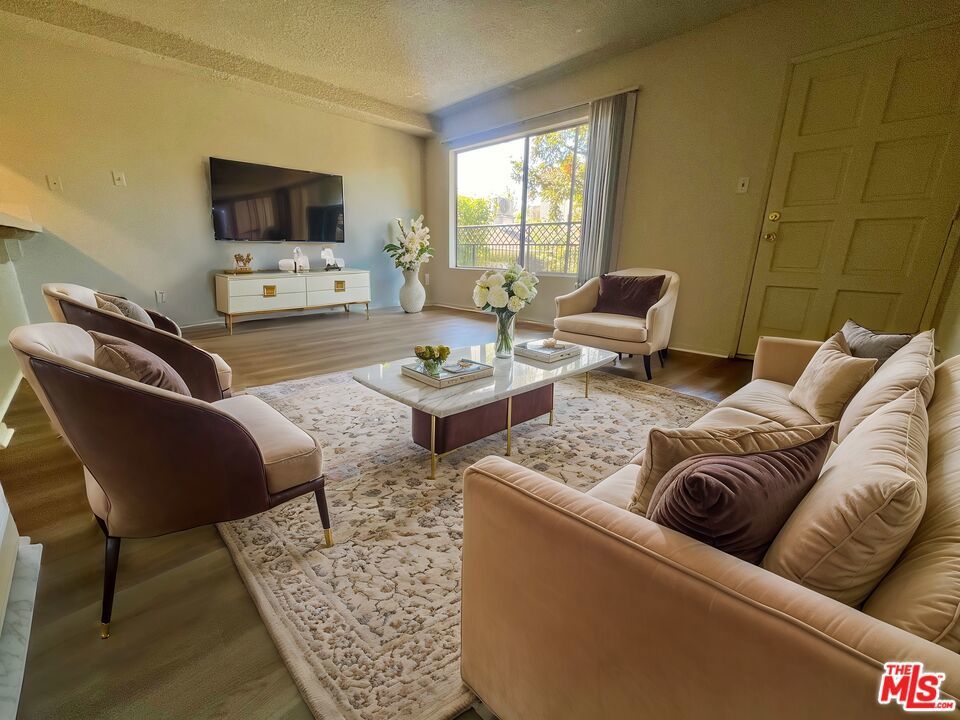 Photo of Listing #25510819