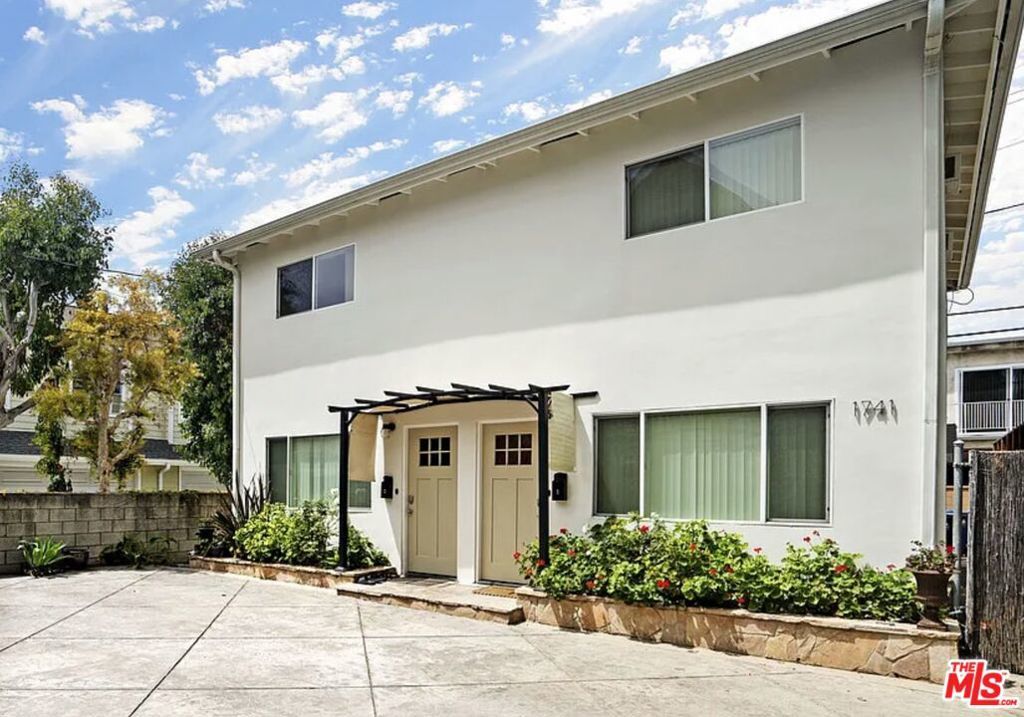 Photo of Listing #25512347