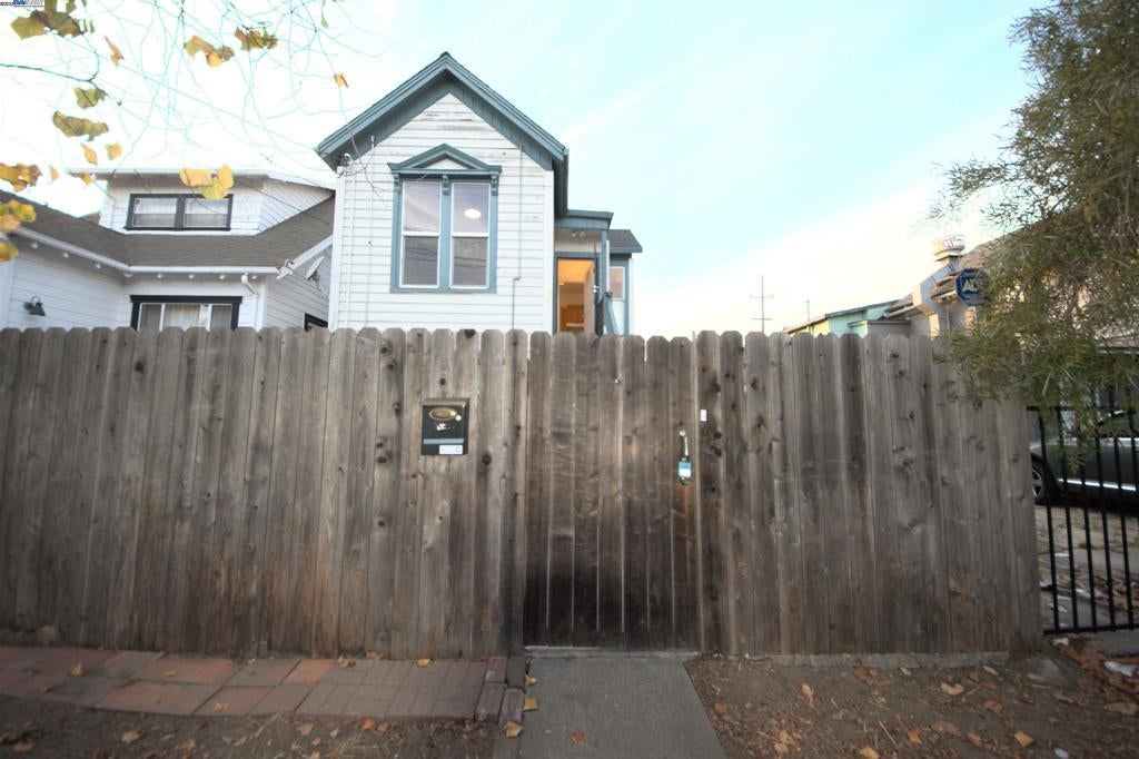 Photo of Listing #41089705