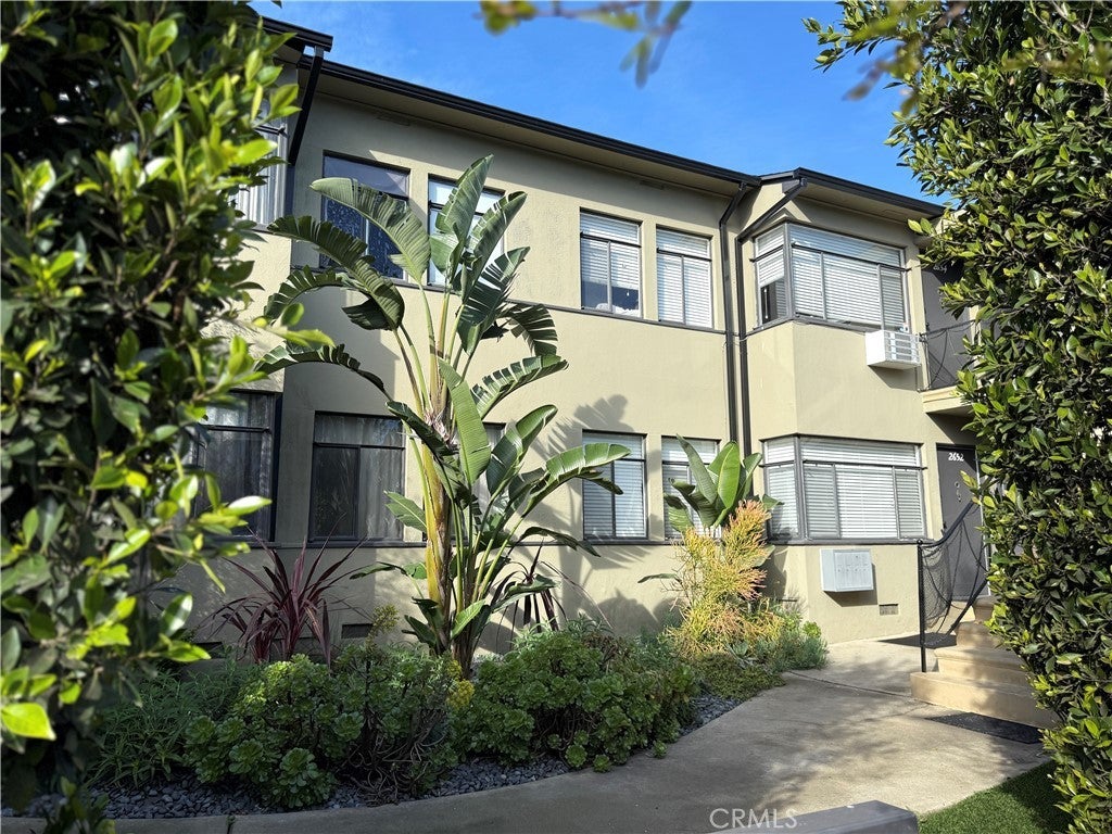 Photo of Listing #SR25058280