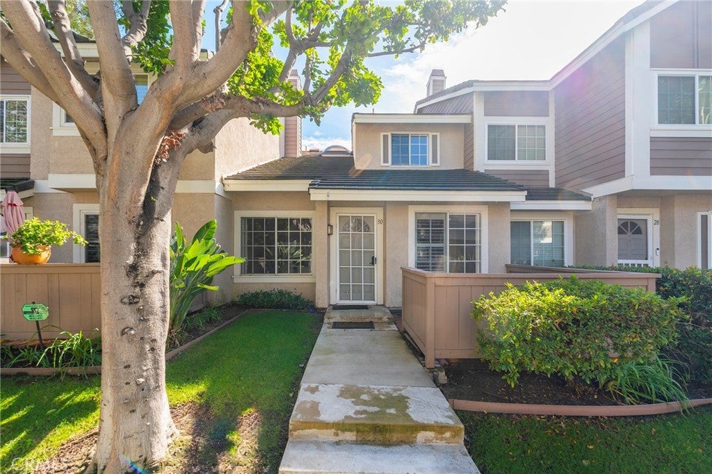 Photo of Listing #OC25054235