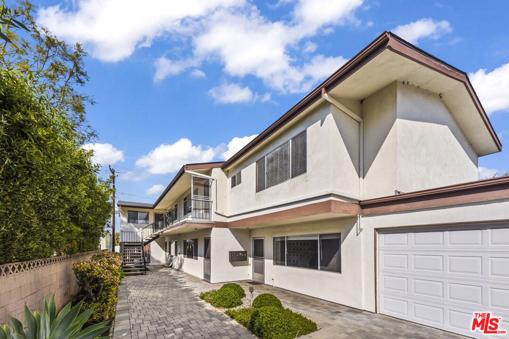 Photo of Listing #25512995