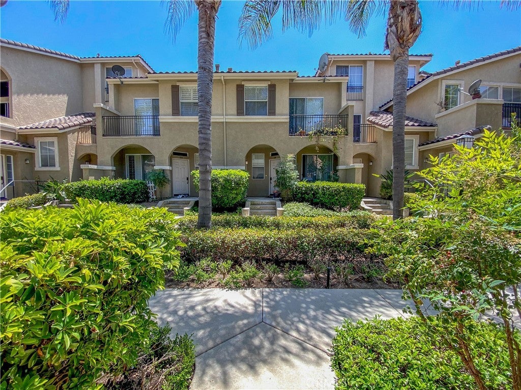 Photo of Listing #OC25059230