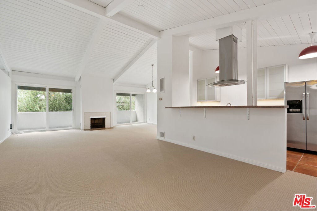 Photo of Listing #25512081