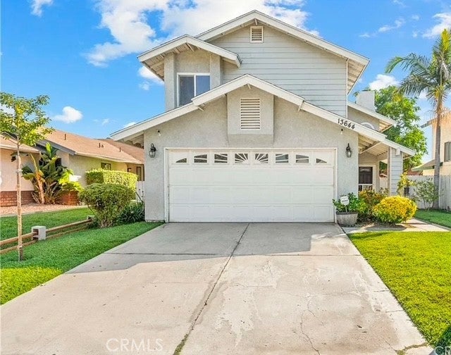 Photo of Listing #PW25056632