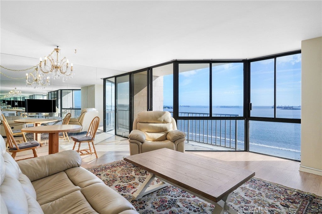 Photo of Listing #PW25060729