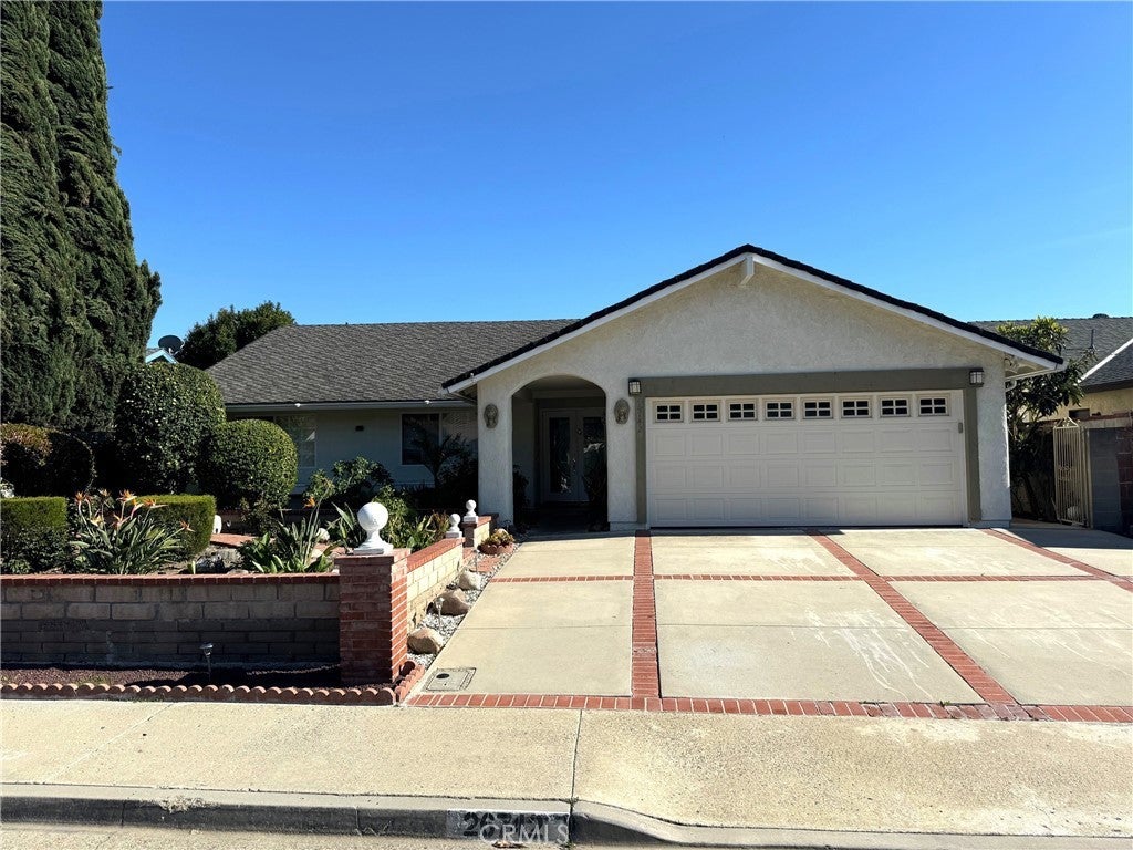 Photo of Listing #OC25051905