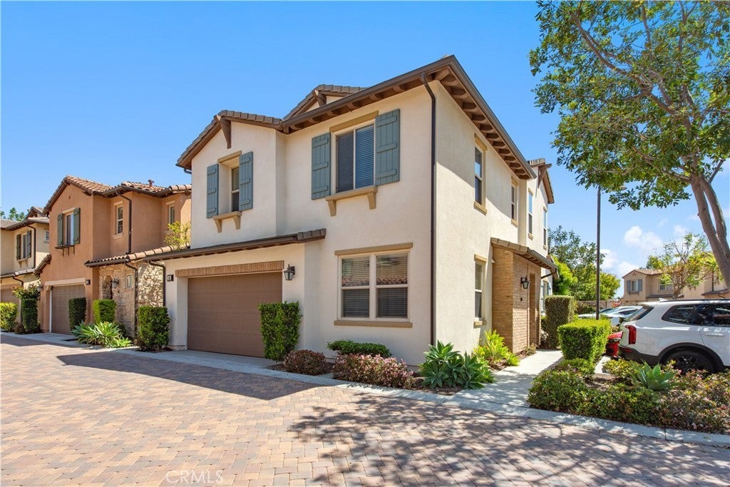 Photo of Listing #OC25052373