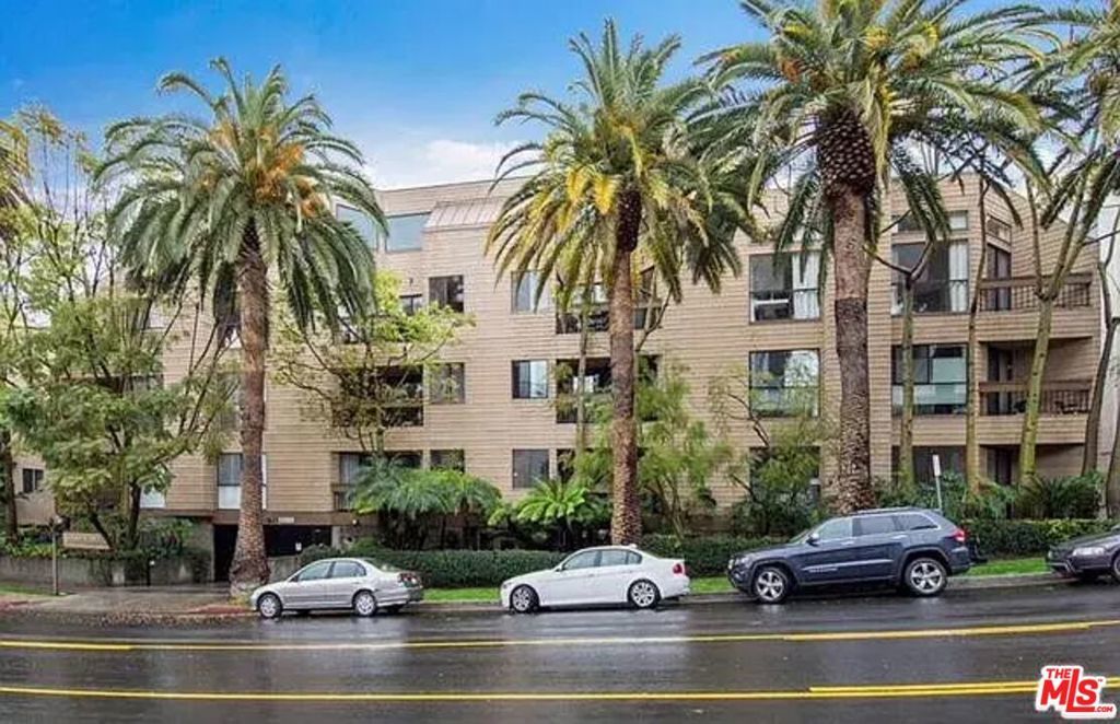 Photo of Listing #25513817