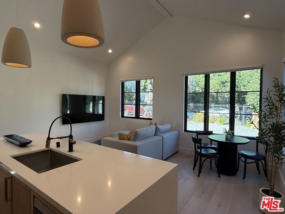 Photo of Listing #25514051