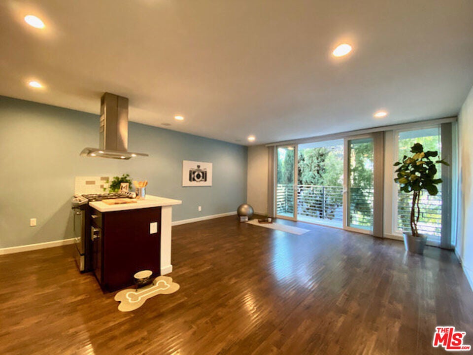 Photo of Listing #25514307