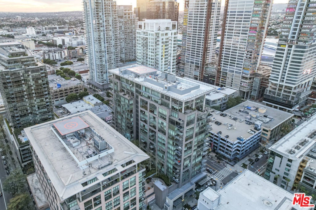 Photo of Listing #25513705