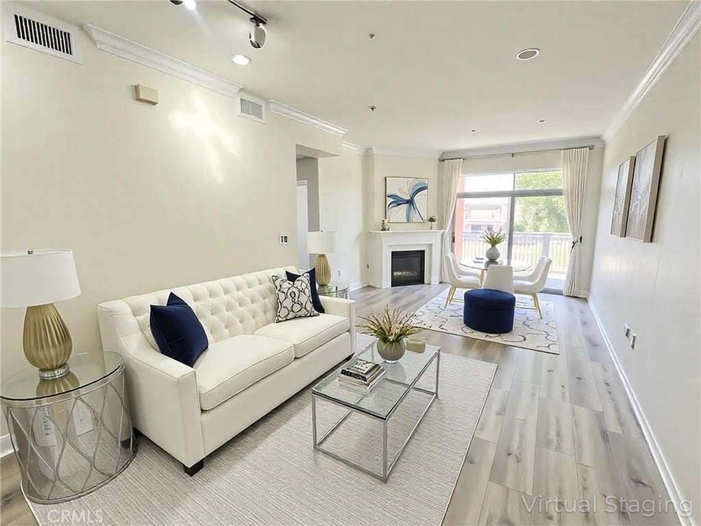 Photo of Listing #DW25062167