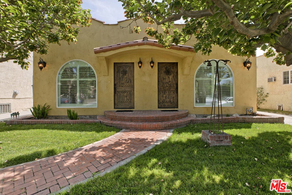 Photo of Listing #25506957