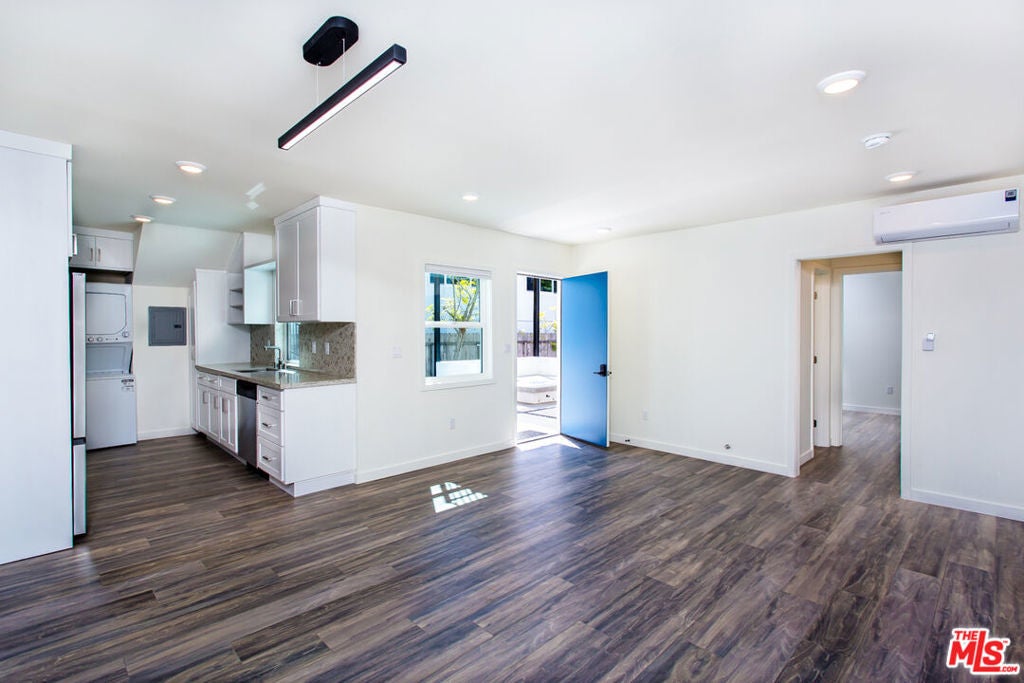 Photo of Listing #25515009