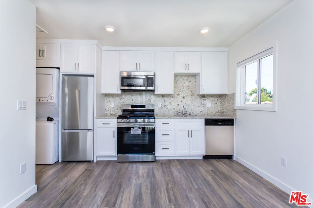 Photo of Listing #25515059