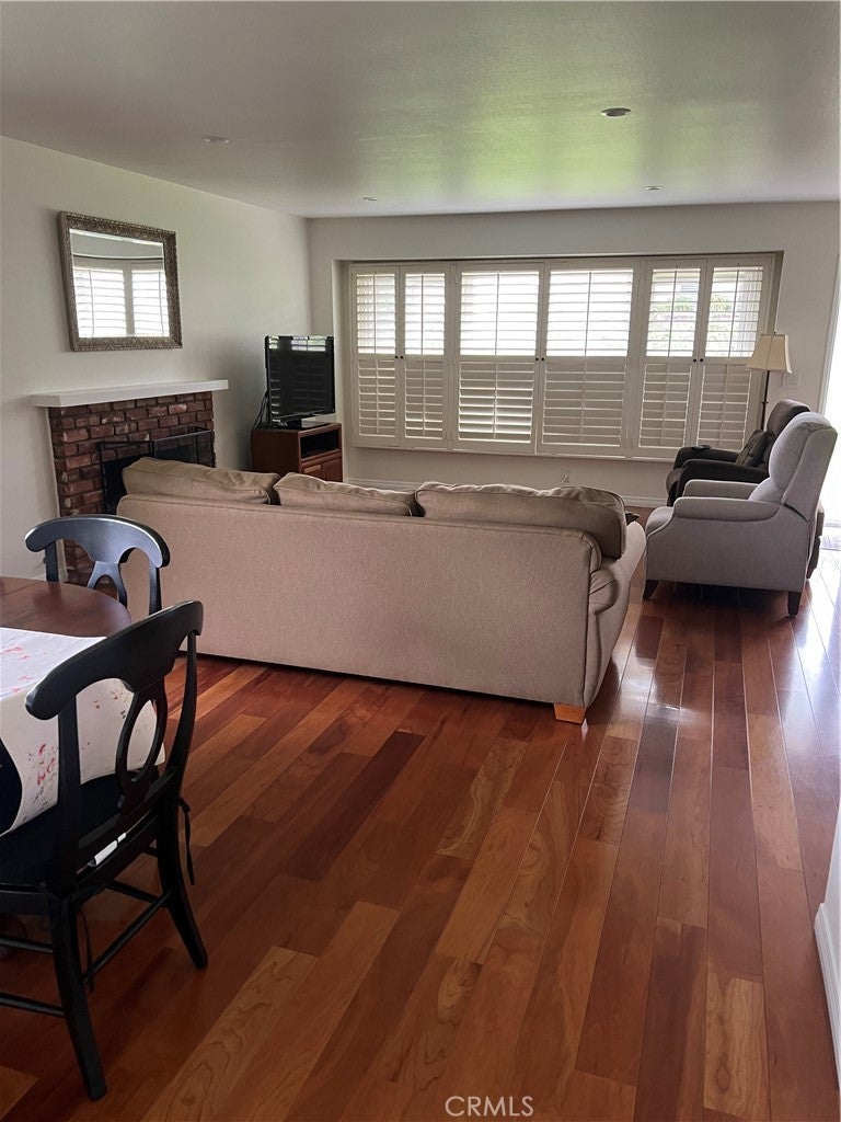 Photo of Listing #OC25063441