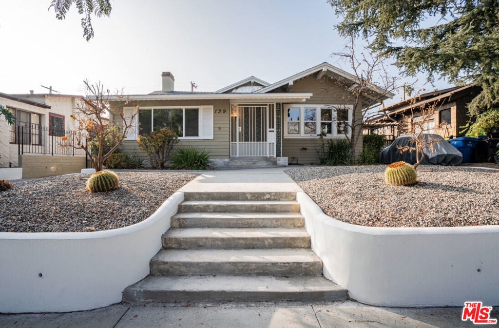 Photo of Listing #25515391