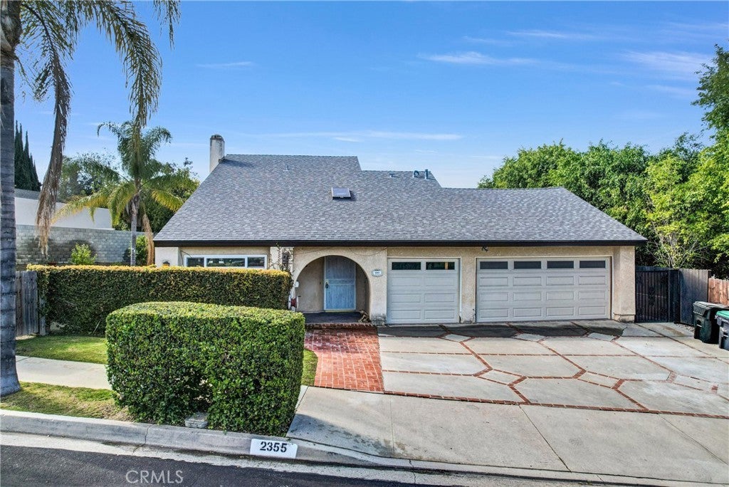 Photo of Listing #CV25062395