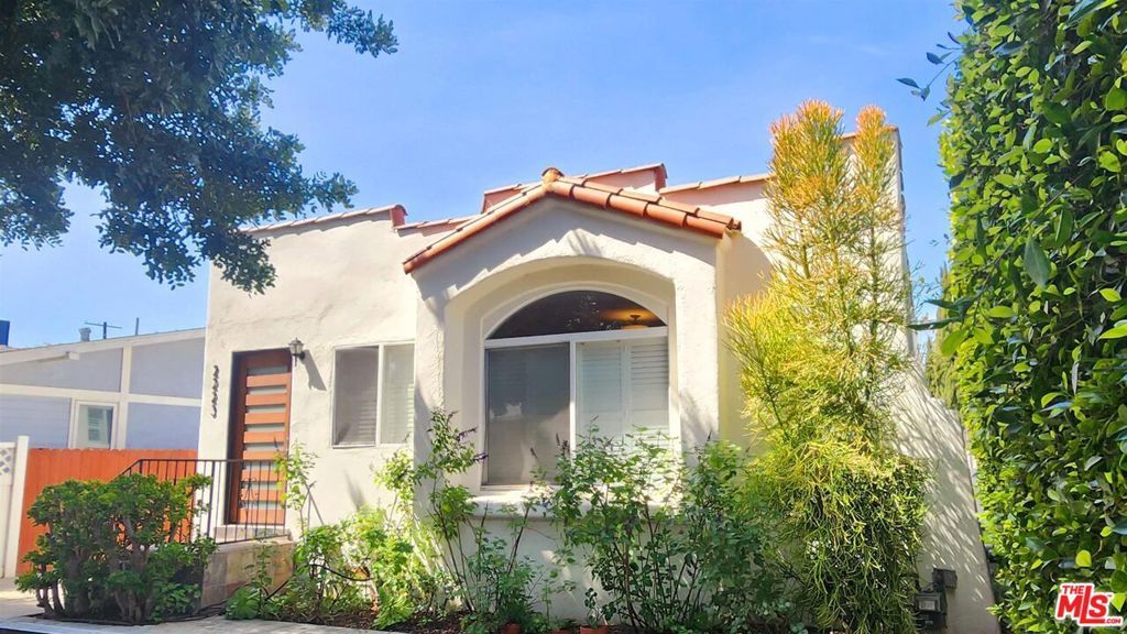 Photo of Listing #25511475