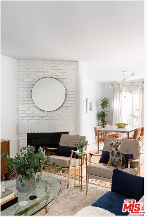 Photo of Listing #25515489