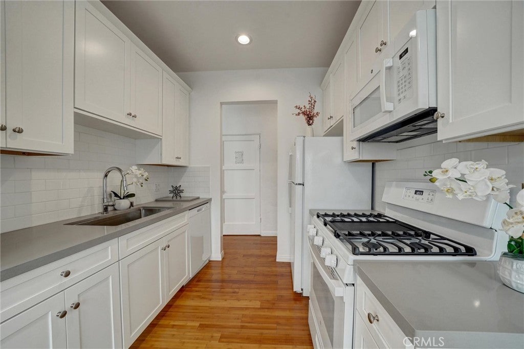 Photo of Listing #SR25065320