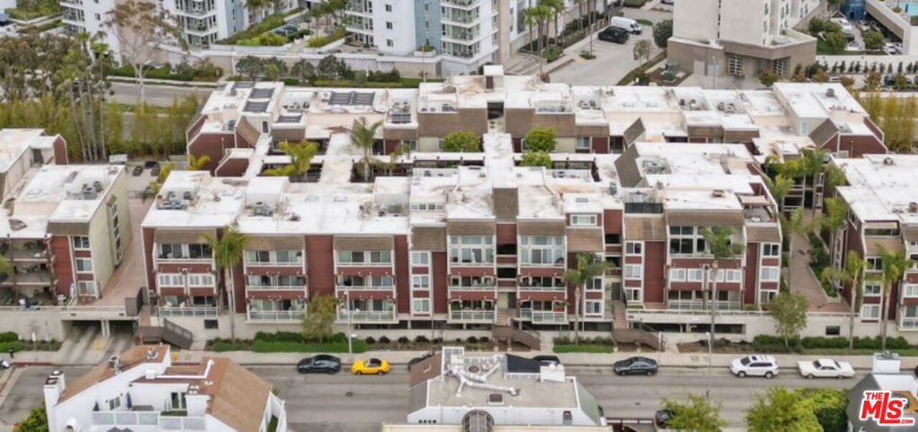 Photo of Listing #25515995