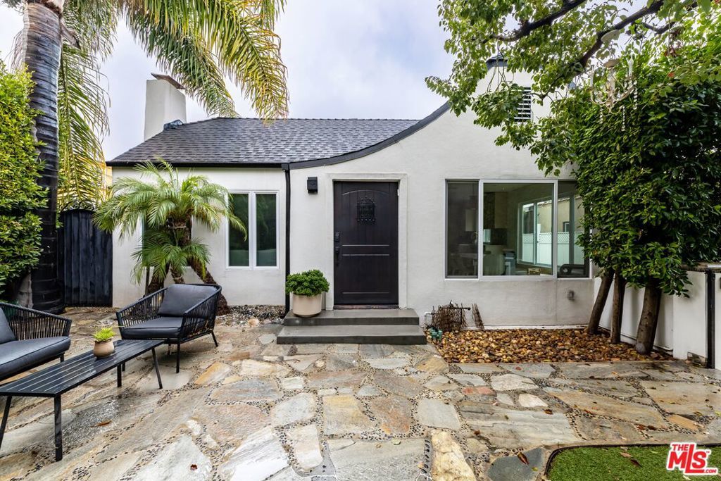 Photo of Listing #25517045