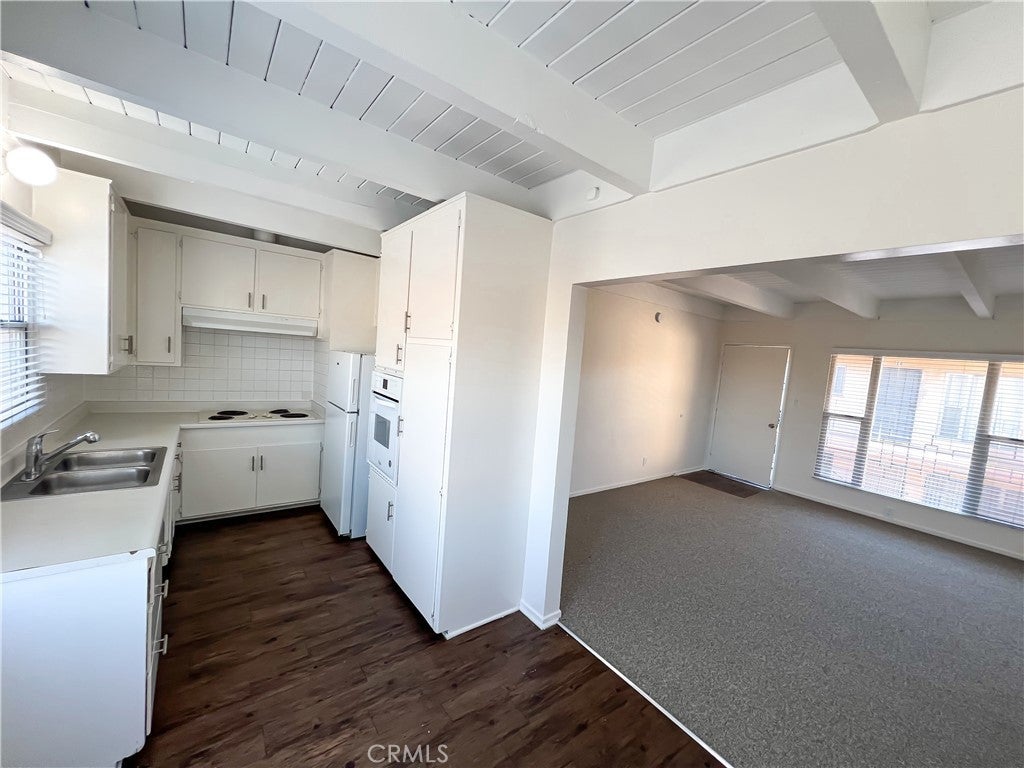 Photo of Listing #SB25069838