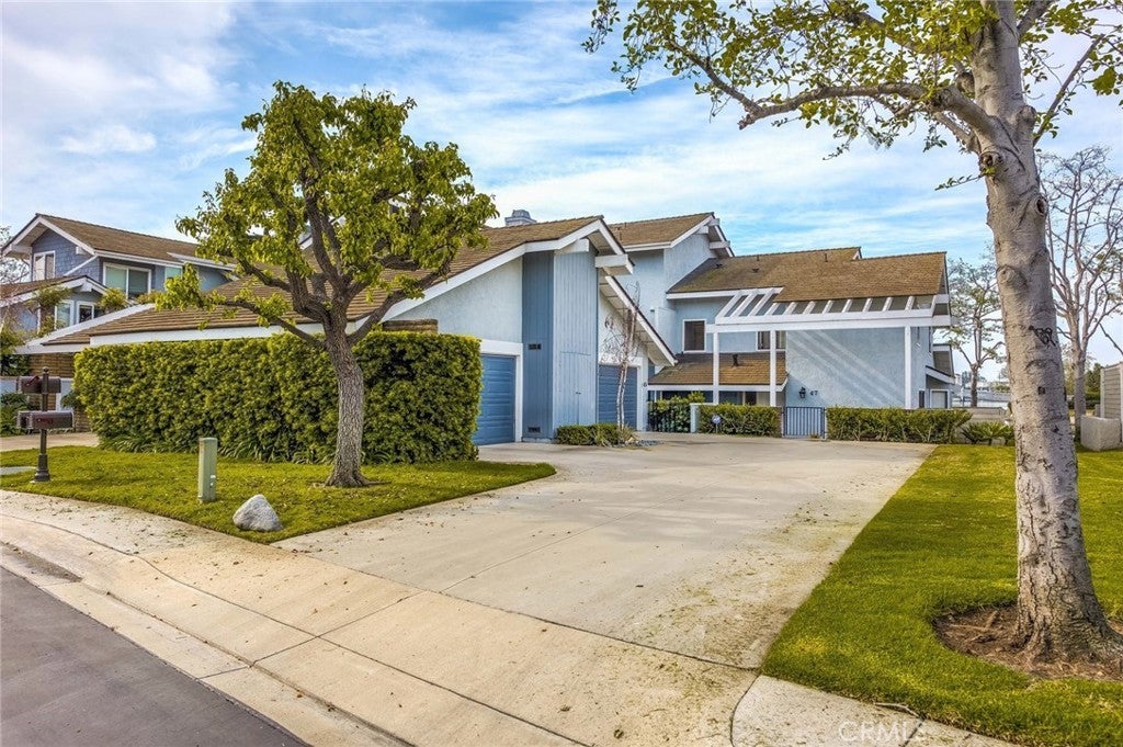 Photo of Listing #OC25071654