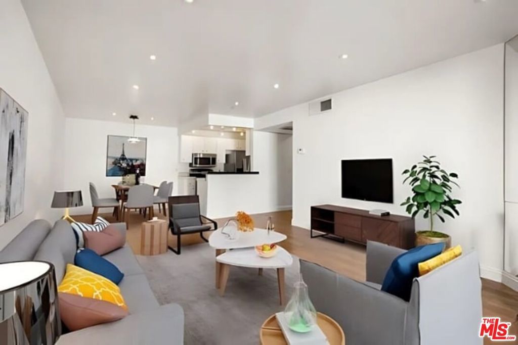 Photo of Listing #25503831