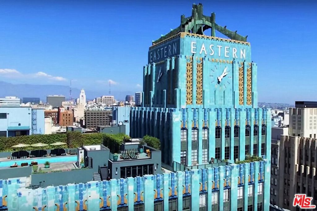 Photo of Listing #25518279