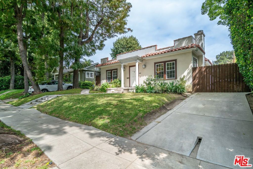 Photo of Listing #25518245