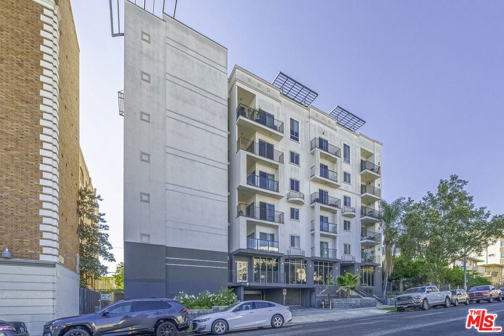 Photo of Listing #25518789