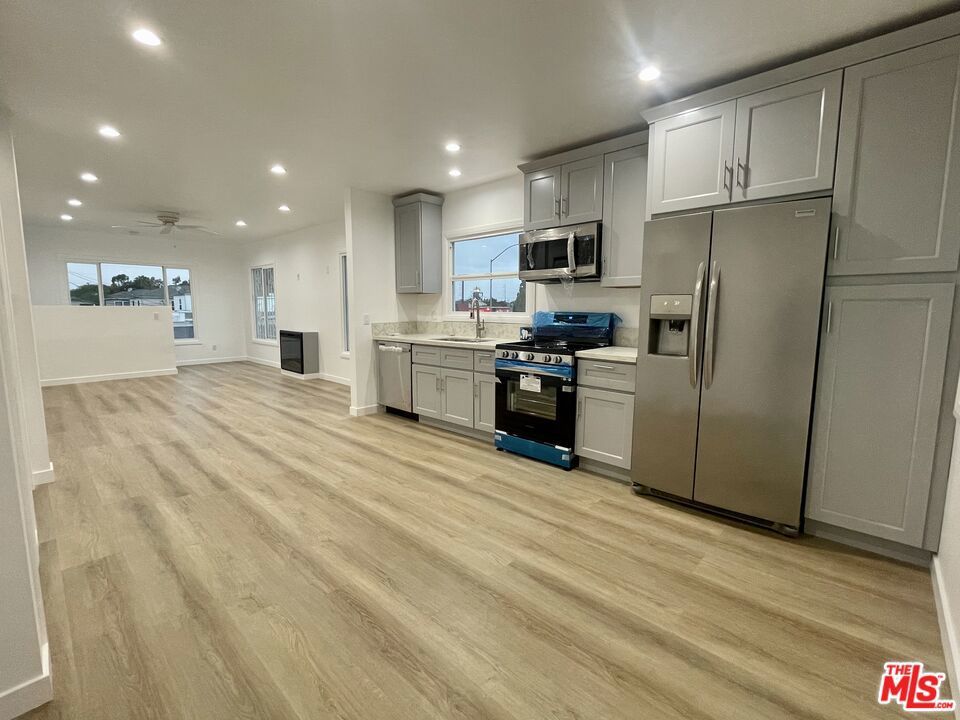 Photo of Listing #25520189