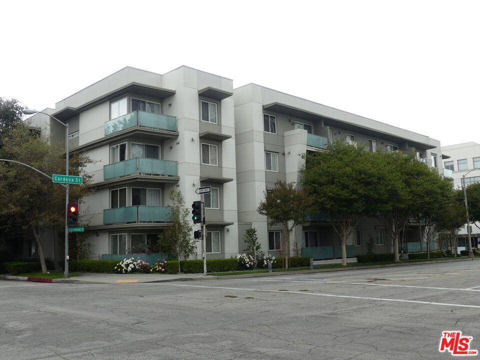 Photo of Listing #25481687