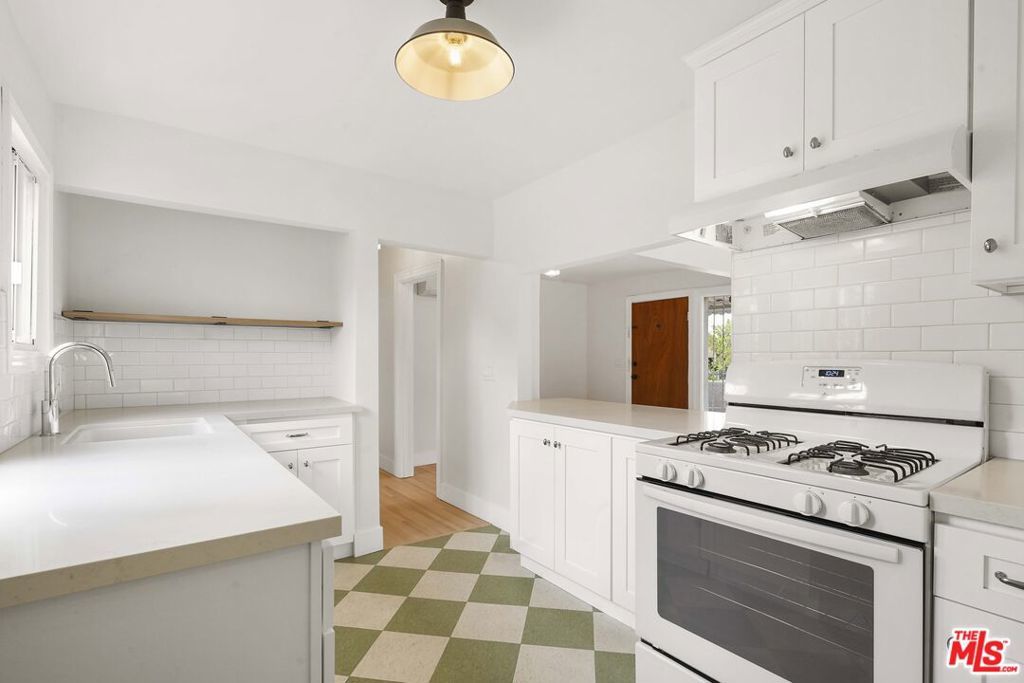 Photo of Listing #25520521