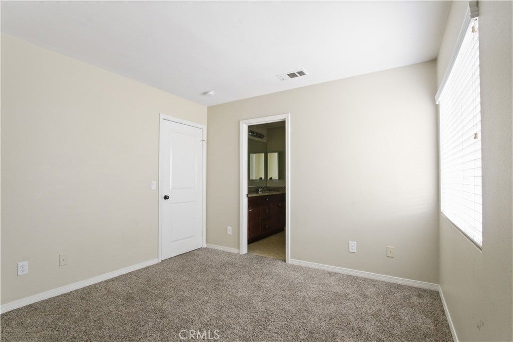 Photo of Listing #RS25060788