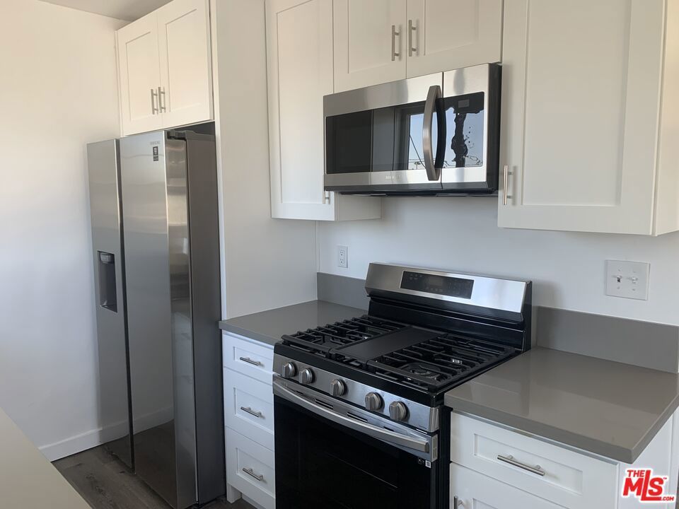 Photo of Listing #25520691