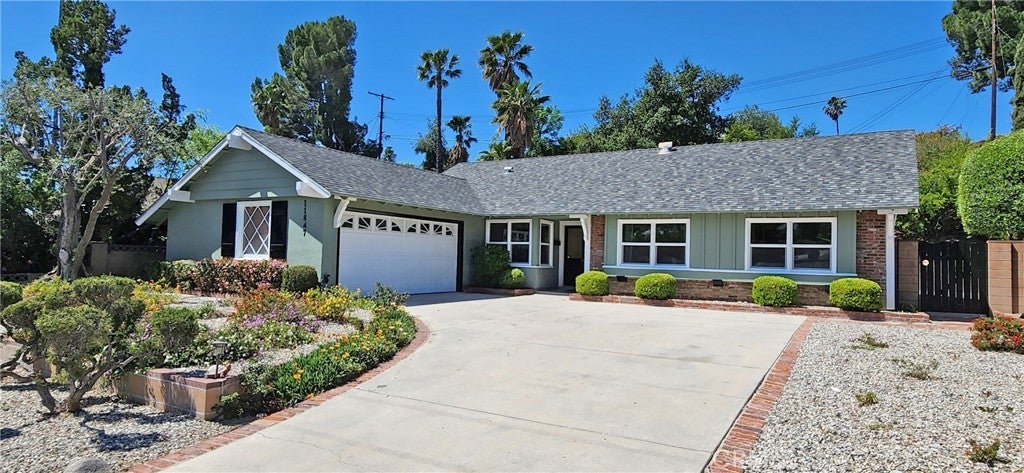 Photo of Listing #SR25073477