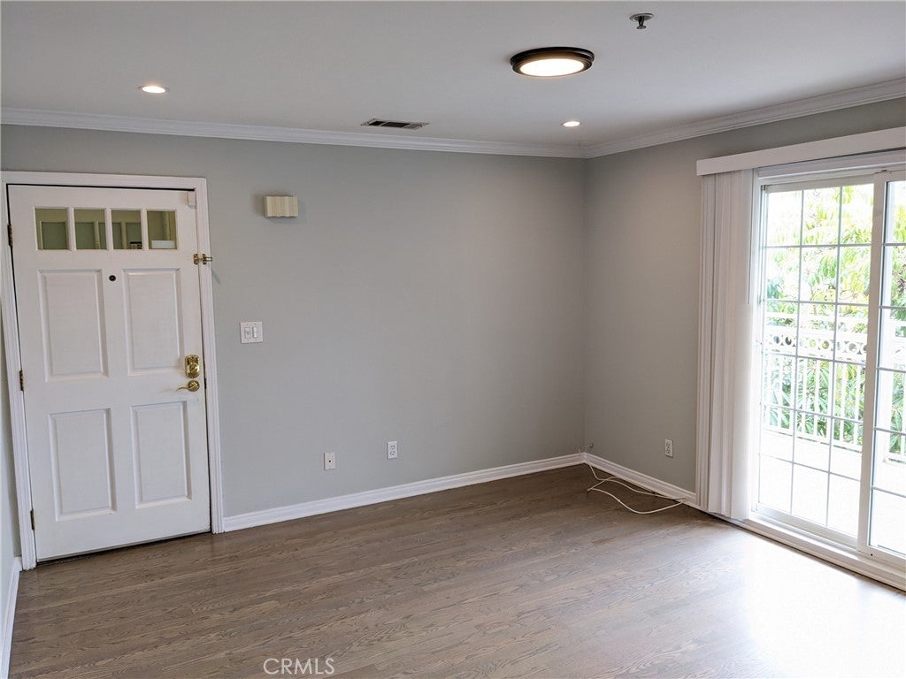 Photo of Listing #PW25073815