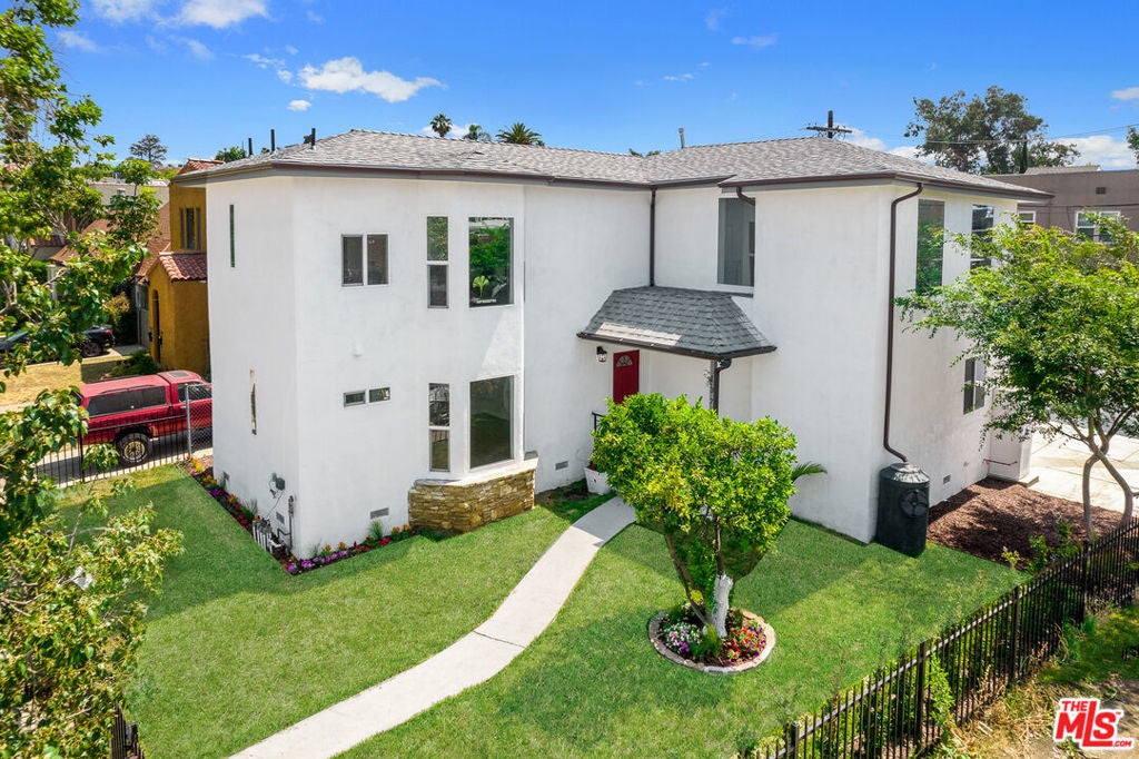 Photo of Listing #25521323