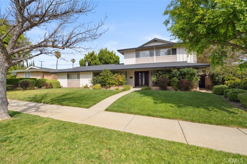 Photo of Listing #SR25074008